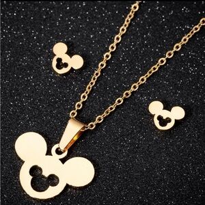 18K Gold Plated Disney Mickey Mouse Head With Cutout Necklace & Earrings Set